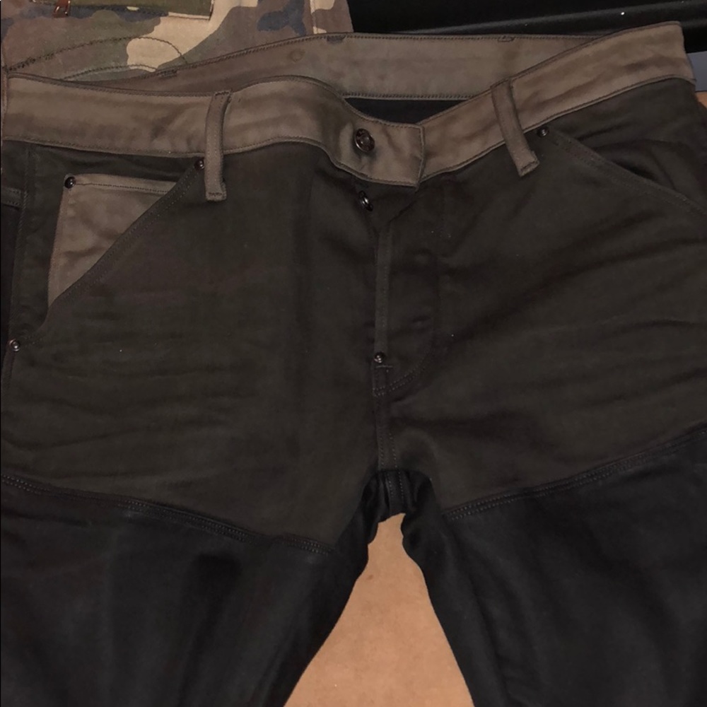 Jeans - Picture 2 of 5